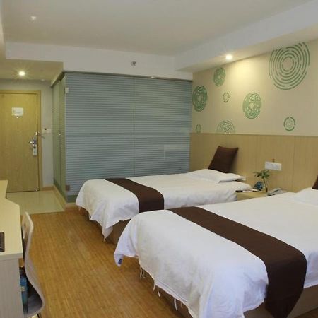 Greentree Inn Shanghai Gucun Park Express Hotel מראה חיצוני תמונה